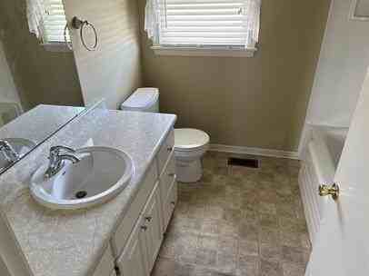 16951 New Cut Rd - Photo 3 of 40