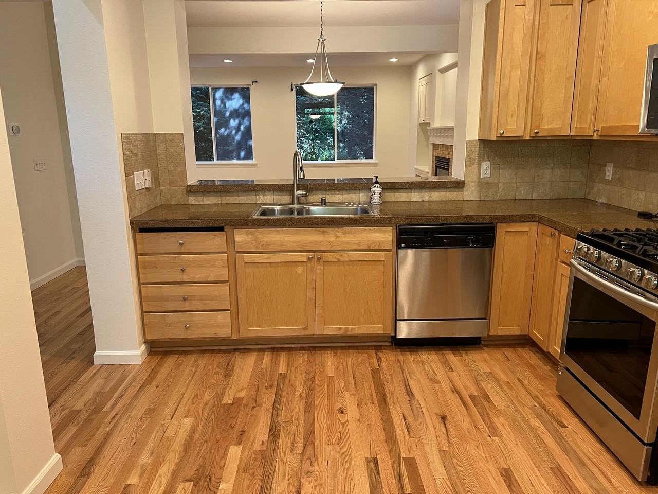 8636 233rd Pl Ne #NA - Photo 2 of 28