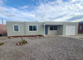 1007 Dexter Ln - Photo 1 of 1