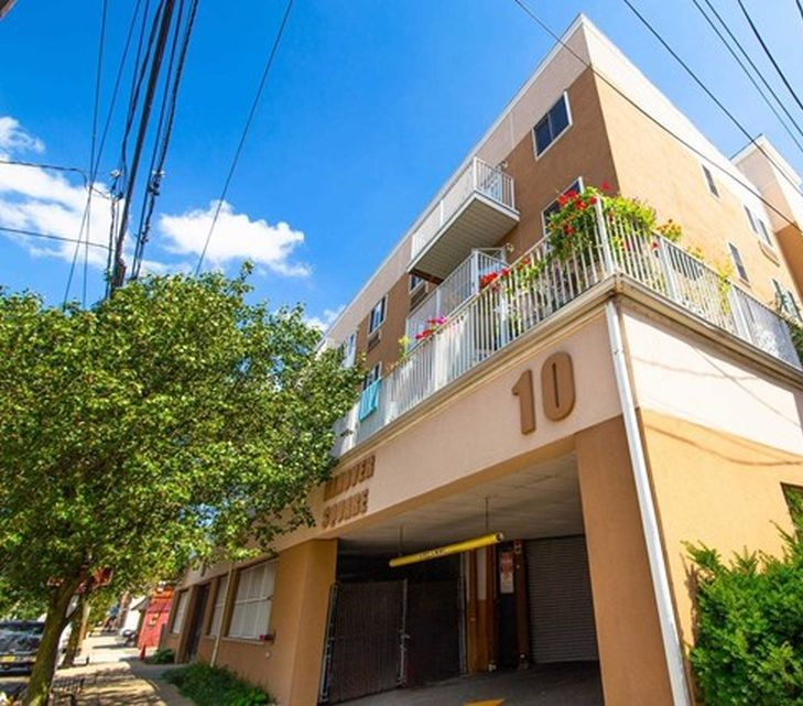 10 Palisade Ave - Photo 2 of 20