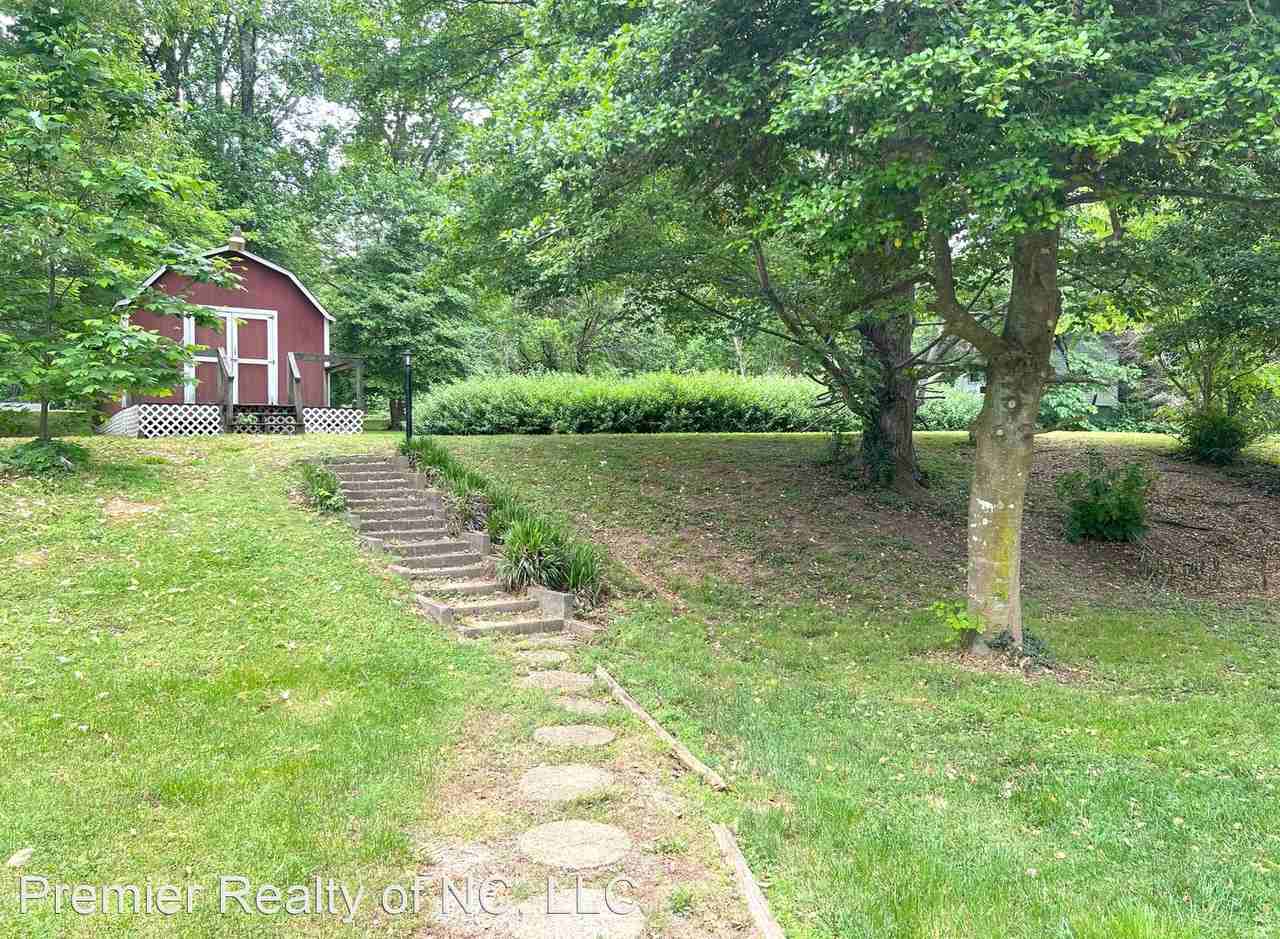 165 Elm St - Photo 2 of 15