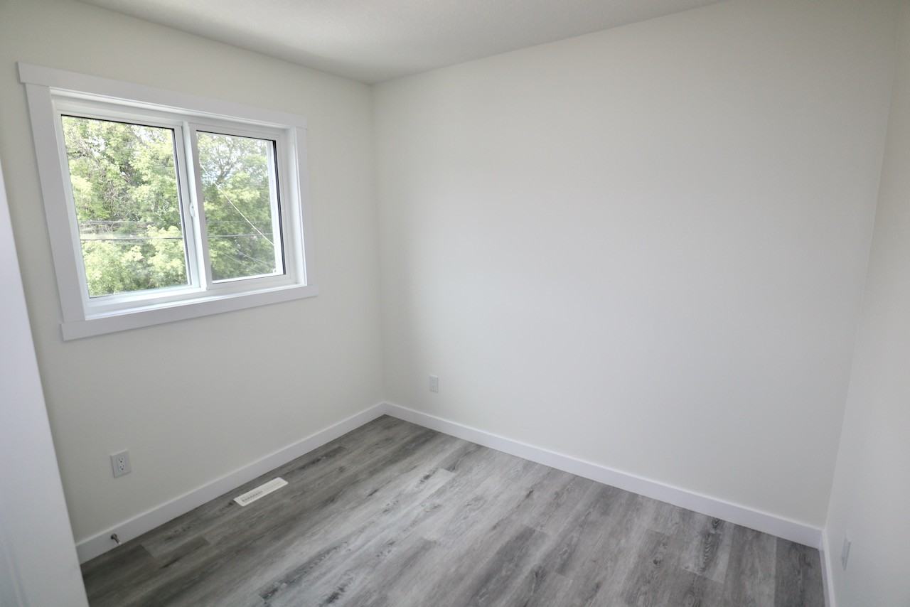 11602 82 St Nw Uppr - Photo 5 of 13