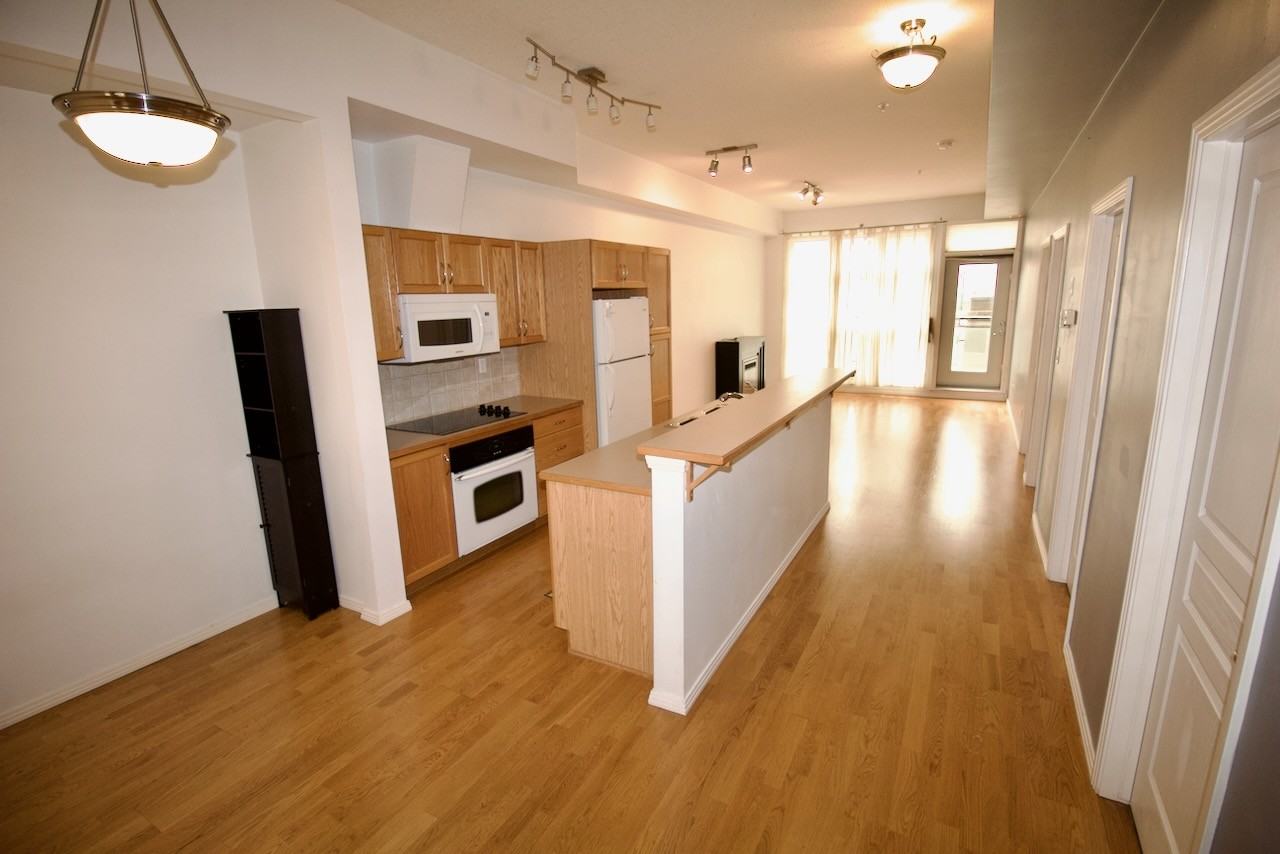 10100 122 St Nw - Photo 2 of 44
