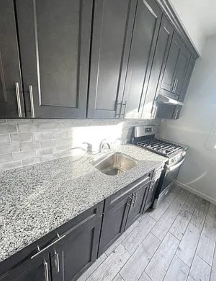 132 Silver Lake Road 2f - Photo 2 of 14