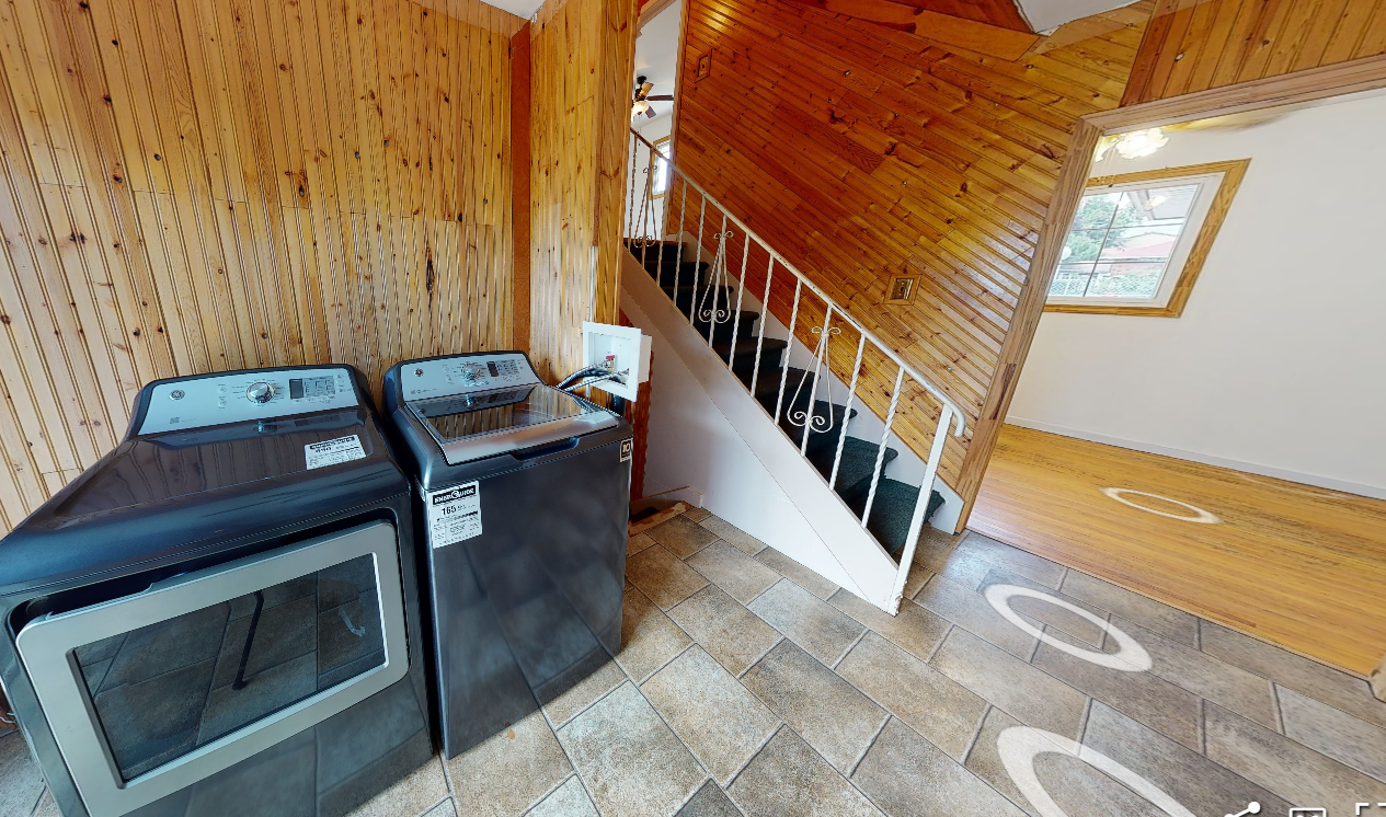 47 Cundles Road East - Photo 4 of 7