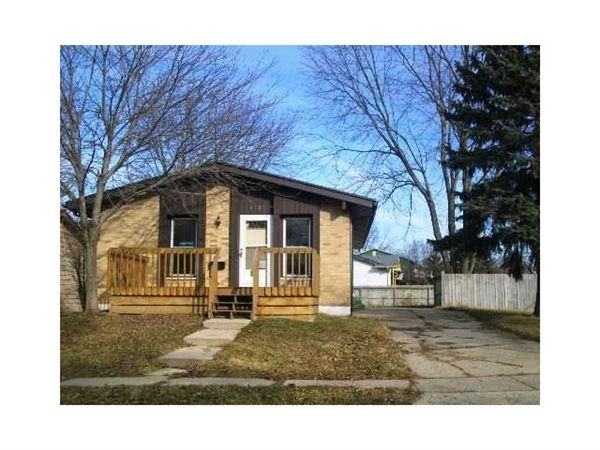 4321 Old Castle Cir - Photo 2 of 7