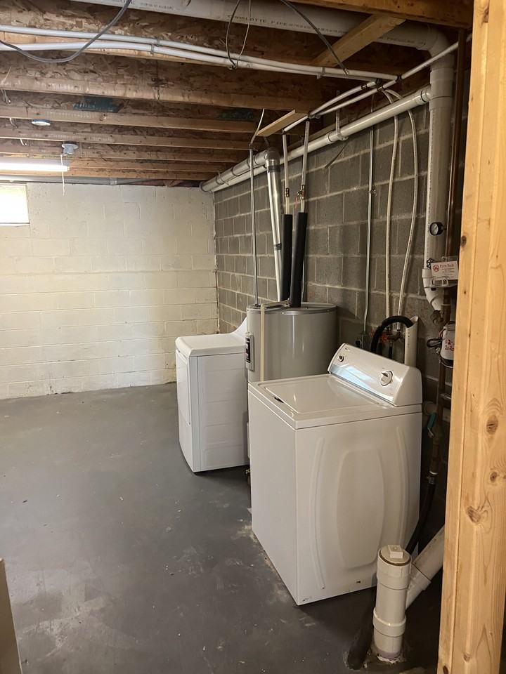 144 Independence Dr #144 - Photo 3 of 5