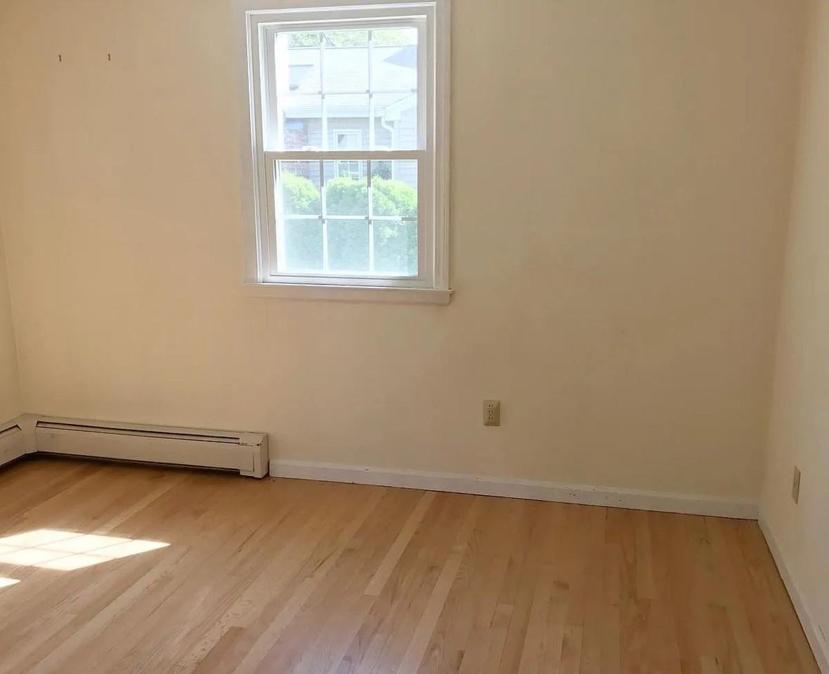 33 Westview Ter #NA - Photo 3 of 14