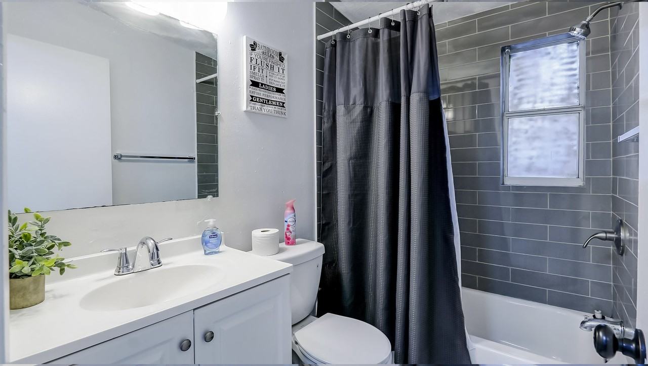 10th Ave N - Photo 3 of 16