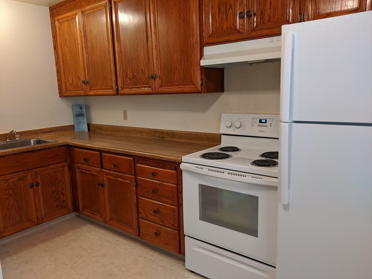 780 S. 11th Street Apartments - Photo 3 of 28