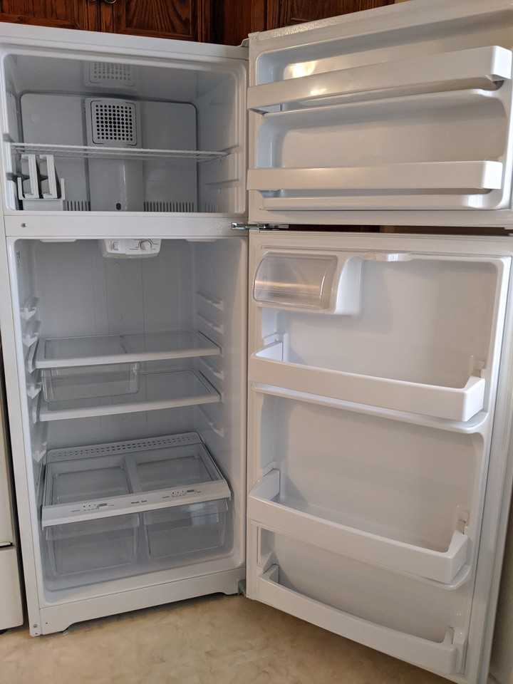 780 S. 11th Street Apartments - Photo 6 of 28