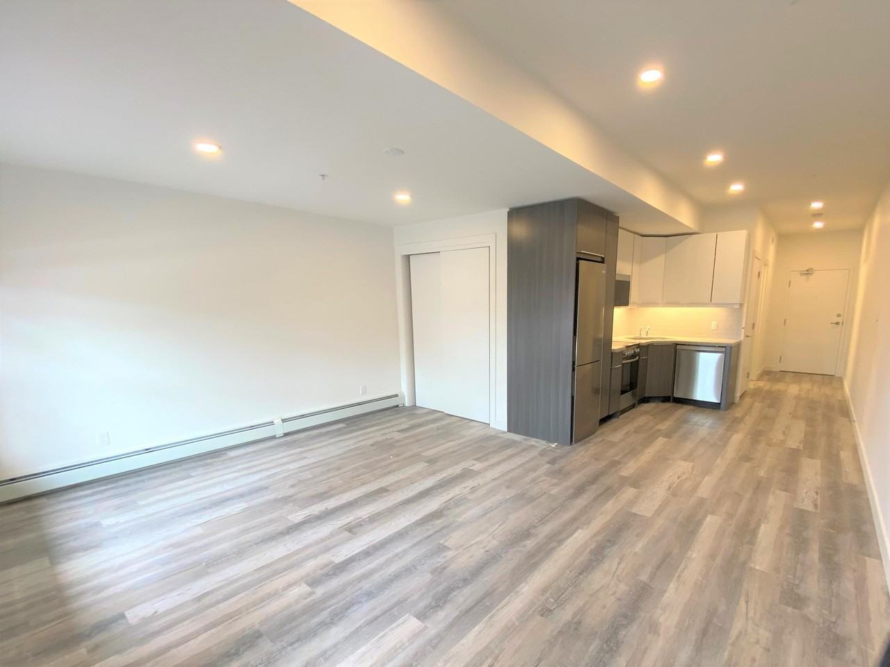 301 301, 10720 78 Avenue Northwest #301 - Photo 7 of 27