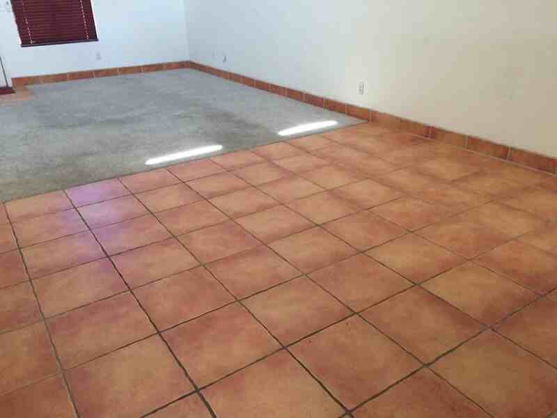 2769 N Pacific Dr - Photo 2 of 5