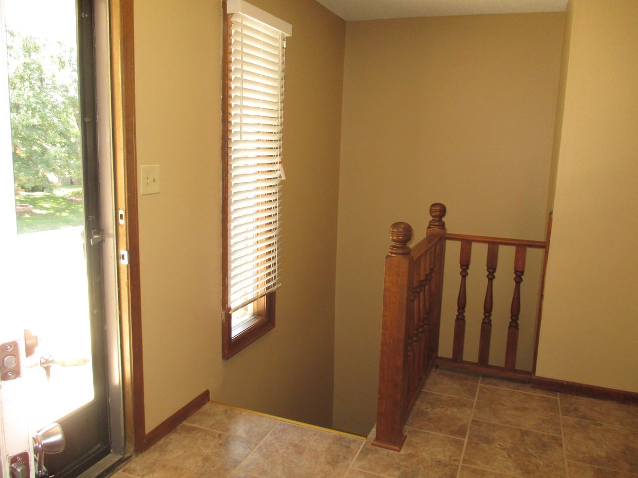 2209 NW 12 St - Photo 2 of 22