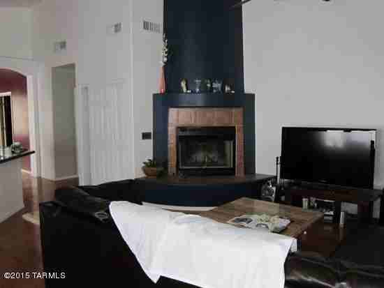 2911 W Placita Montessa - Photo 3 of 9