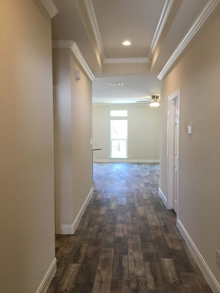 3210 Poe Cove - Photo 3 of 22