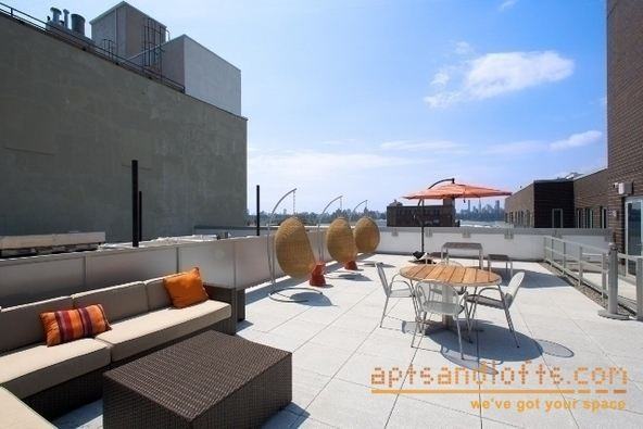 Berry & N12 - Photo 2 of 4