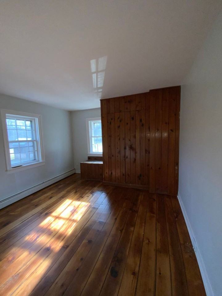 262 Pumping Station Rd - Photo 3 of 26