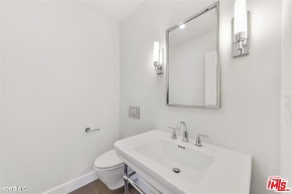 339 N Oakhurst Dr #101
