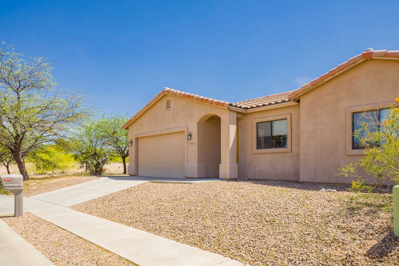 7363 E Poinciana Pl - Photo 2 of 22