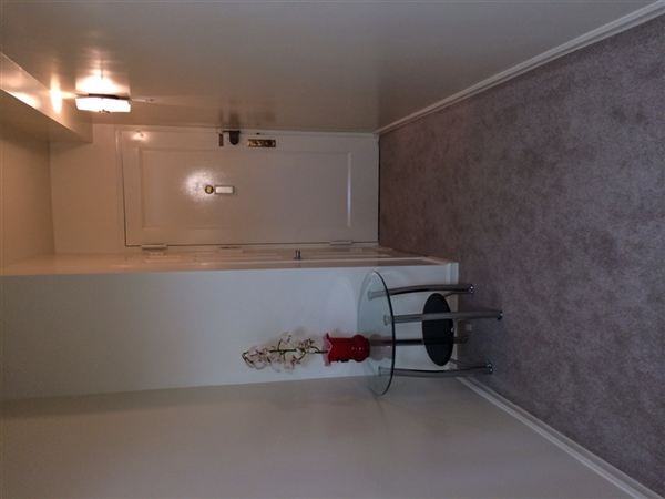 FULLY RENOVATED/ FURNISHED MUST SEE 2 BEDROOM CONDO APARTMENT IN PARKCHESTER (E.TREMONT) - Photo 2 of 7