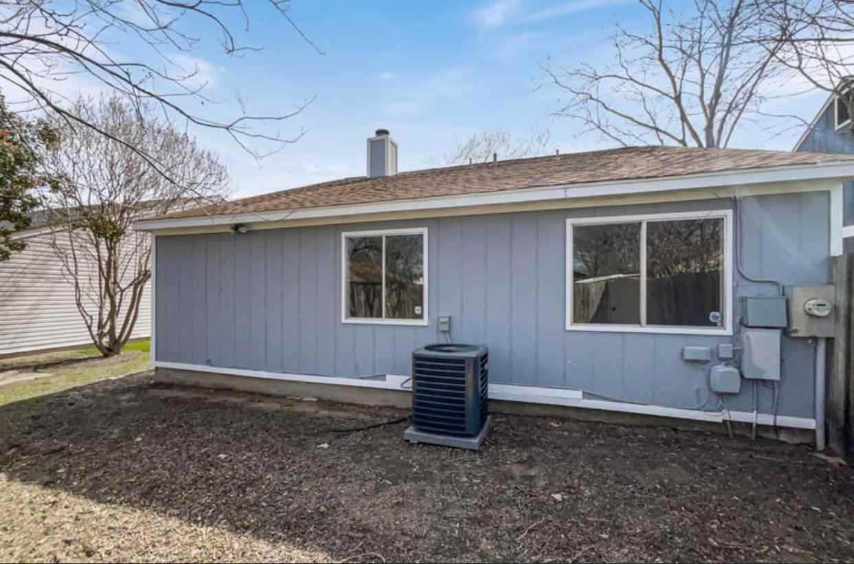 1200 Green Valley Cove - Photo 2 of 5