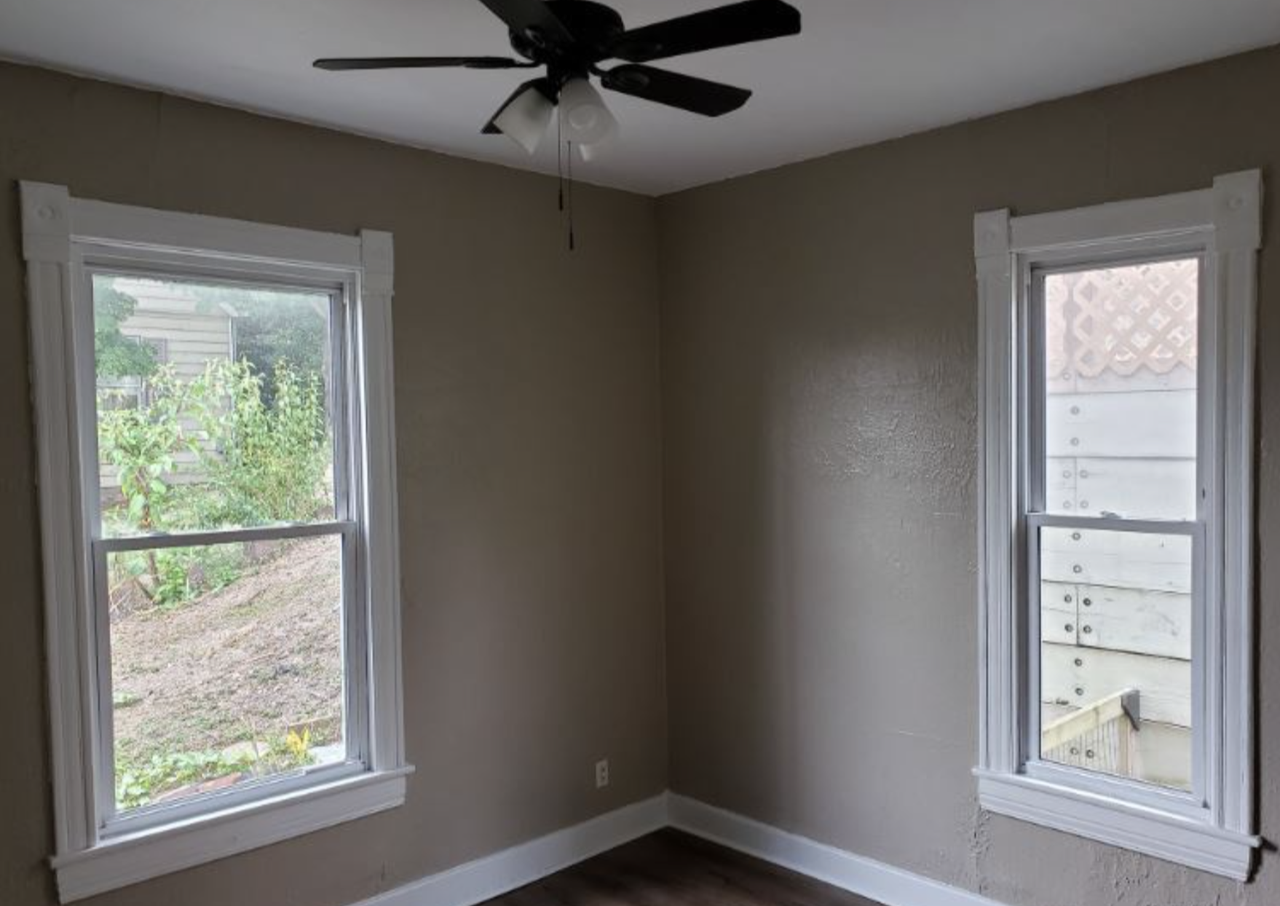 1111 Green St #1 - Photo 6 of 10