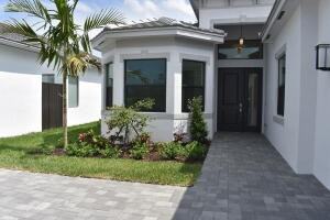 9291 Mountain Pine Grv - Photo 2 of 21