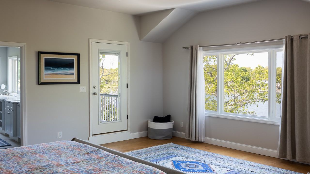 6 Grove St - Photo 3 of 23