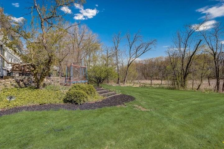 19985 Independence Dr - Photo 2 of 33