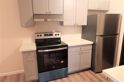 4266 Winslow Pl N Seattle WA 98103 LCG (C) - Photo 2 of 12