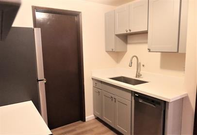 4266 Winslow Pl N Seattle WA 98103 LCG (C) - Photo 3 of 12