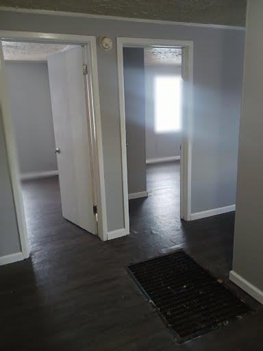 1813 Orient - Photo 2 of 7