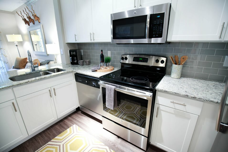 The Club at Stonegate - Photo 6 of 51