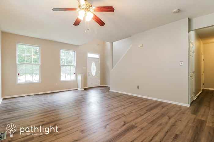 238 Shannonbrook Ln - Photo 3 of 19