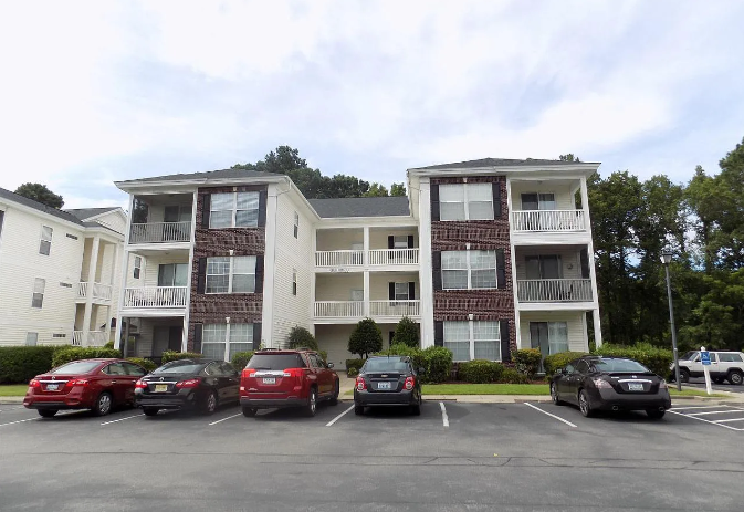 1306 River Oaks Dr #3M