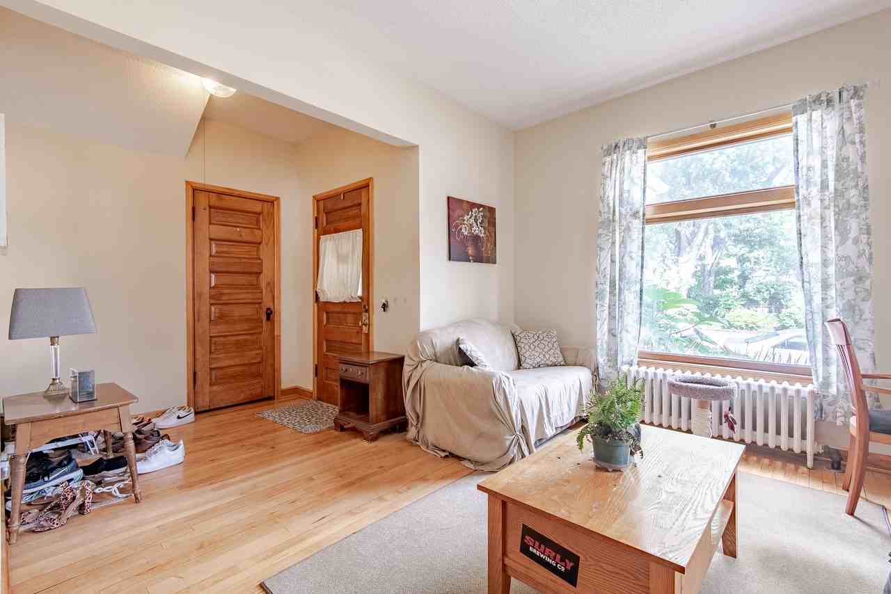 1530 Washington St Ne #1 - Photo 2 of 19