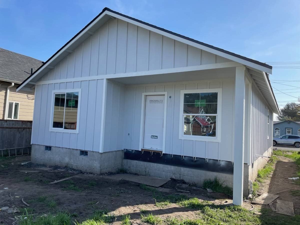 464 Sw William Ave #NA - Photo 2 of 4