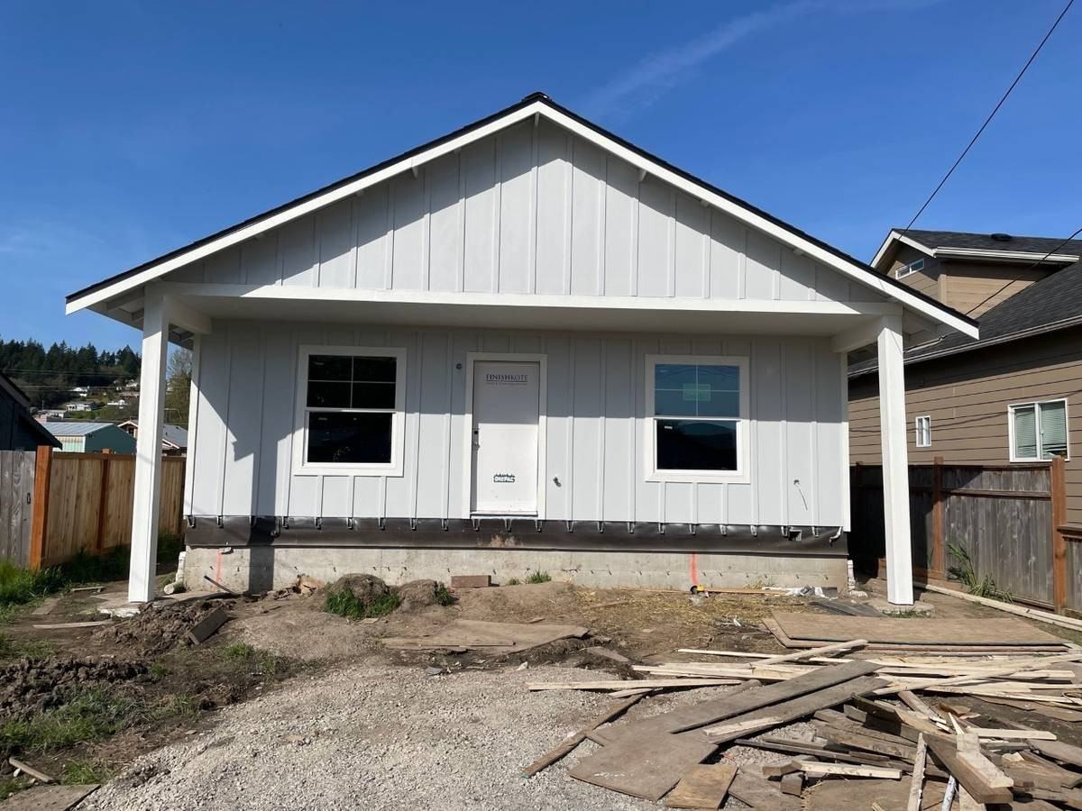 464 Sw William Ave #NA - Photo 3 of 4