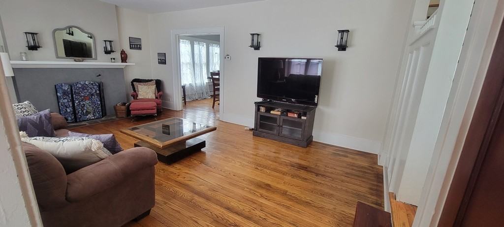 16 Grant St #NA - Photo 3 of 23