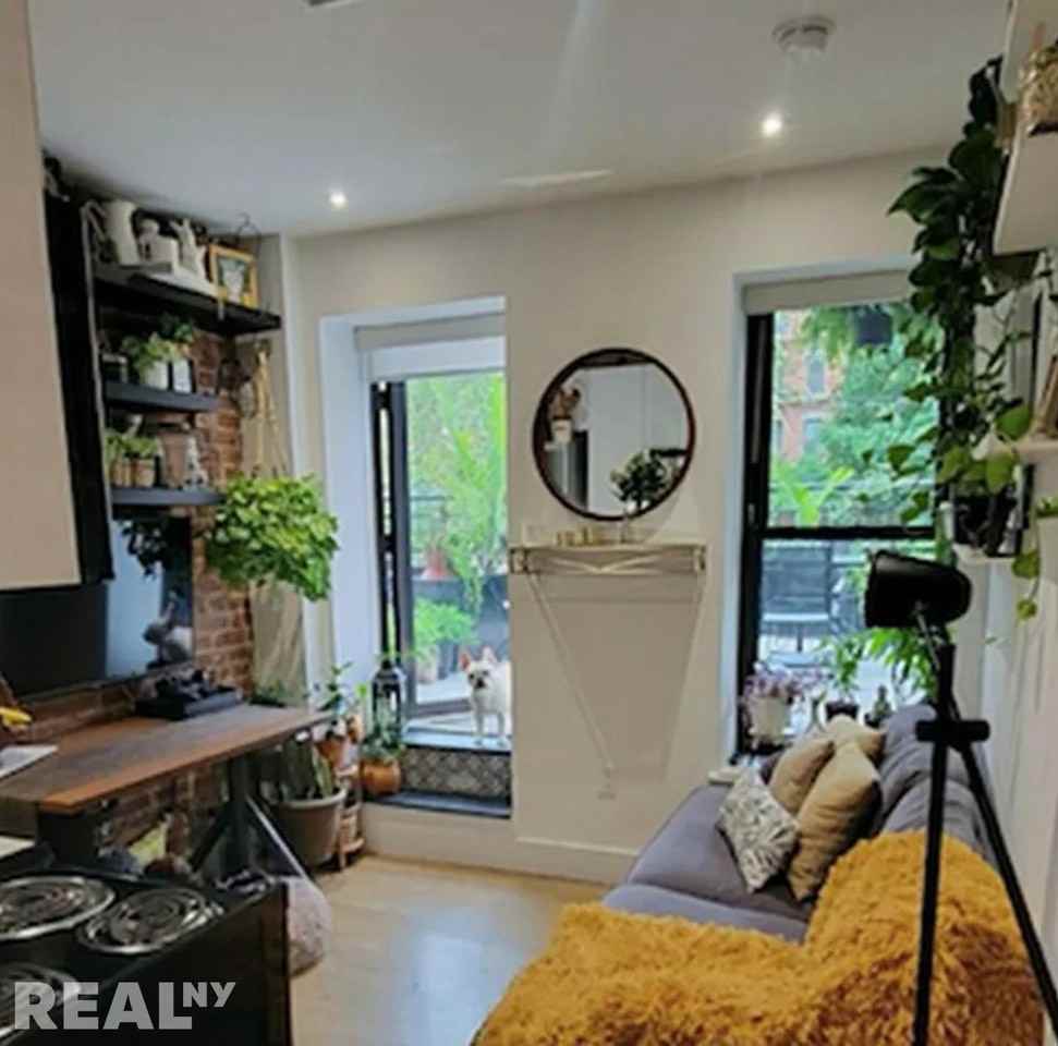 Orchard St 5, New York, NY 10002 2 Bedroom Apartment for Rent