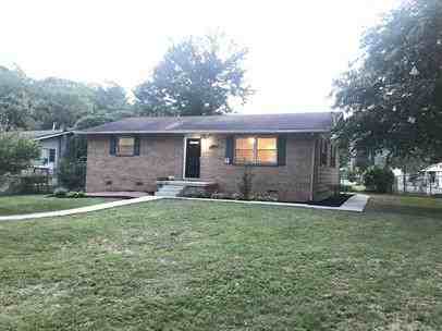 197 E Elm St - Photo 2 of 22