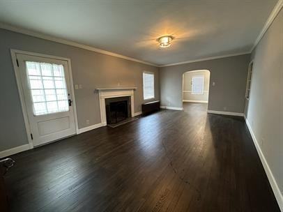 1557 Franklin St - Photo 2 of 50