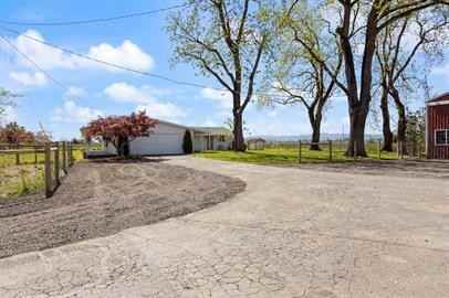 10001 Se Amity Dayton Hwy - Photo 3 of 50