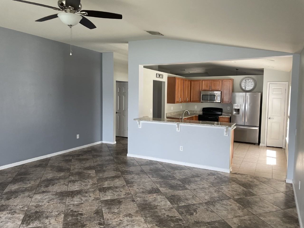 14392 Wake Robin Dr - Photo 6 of 17