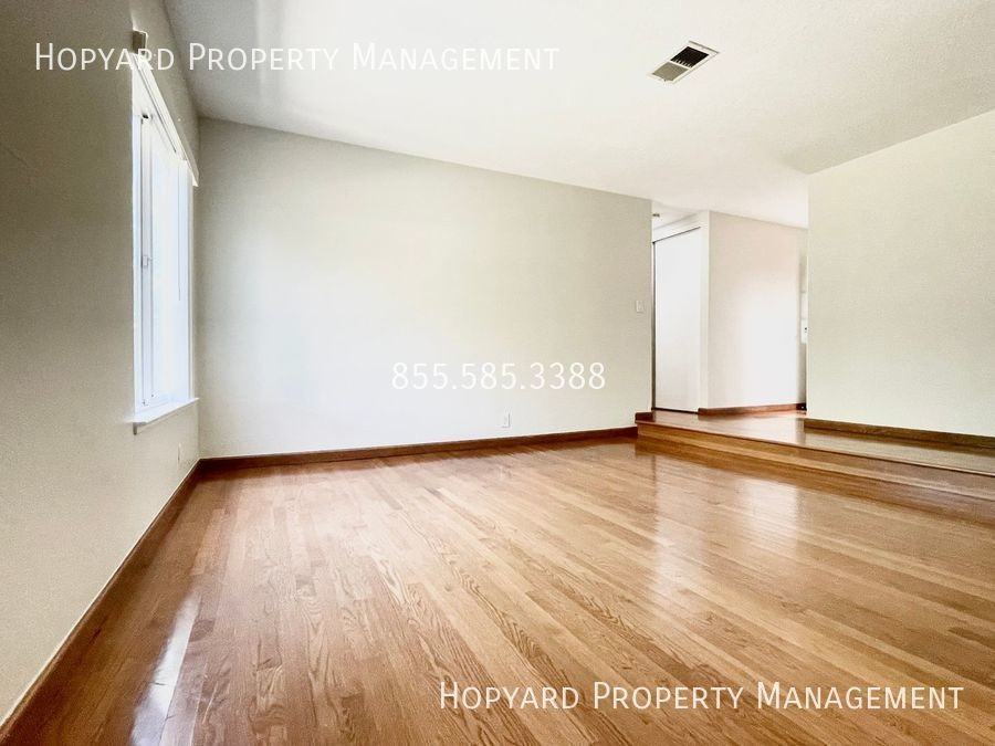 32461 Darlene Way - Photo 2 of 21