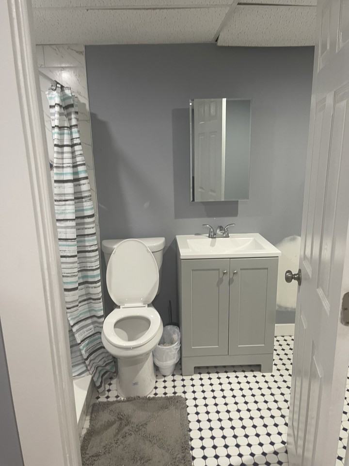 63 Pennwood Dr - Photo 3 of 5