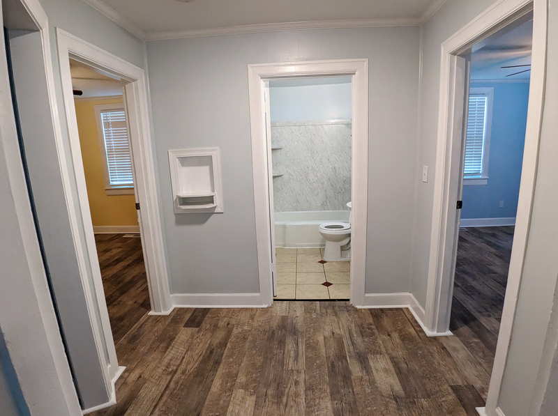 112 Dupont Ave - Photo 3 of 16