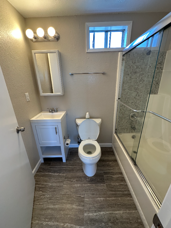 101 Del Prado Drive #A - Photo 5 of 6