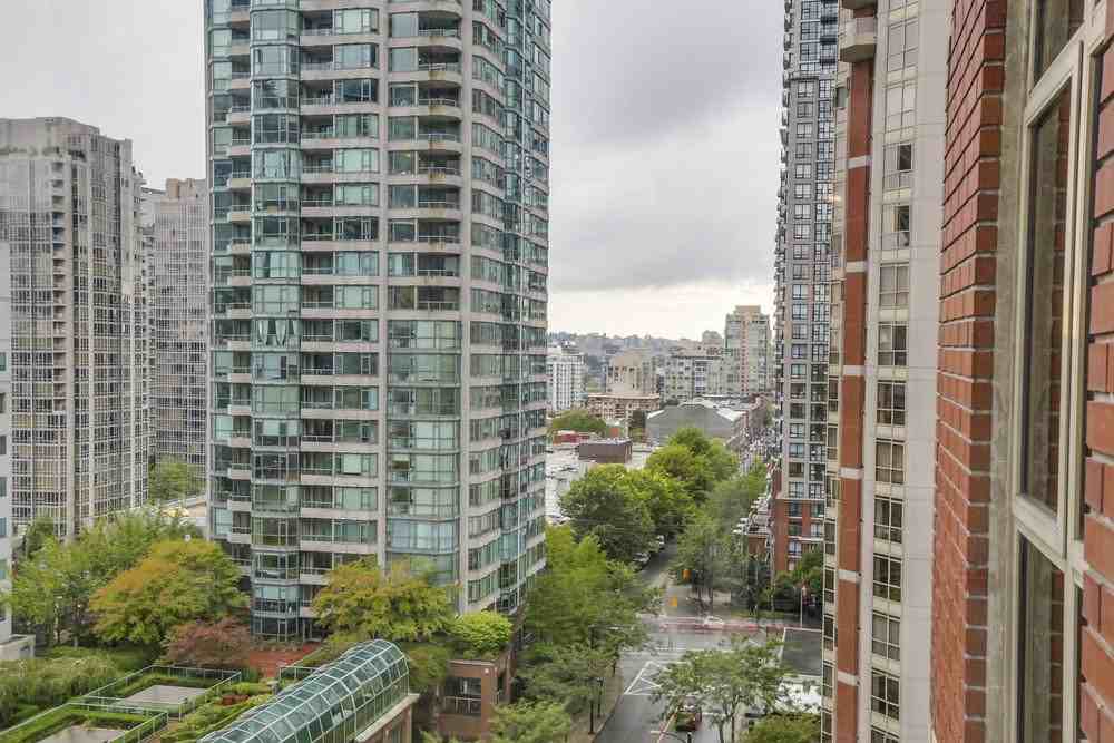 Robson St & Hamilton St - Photo 4 of 12